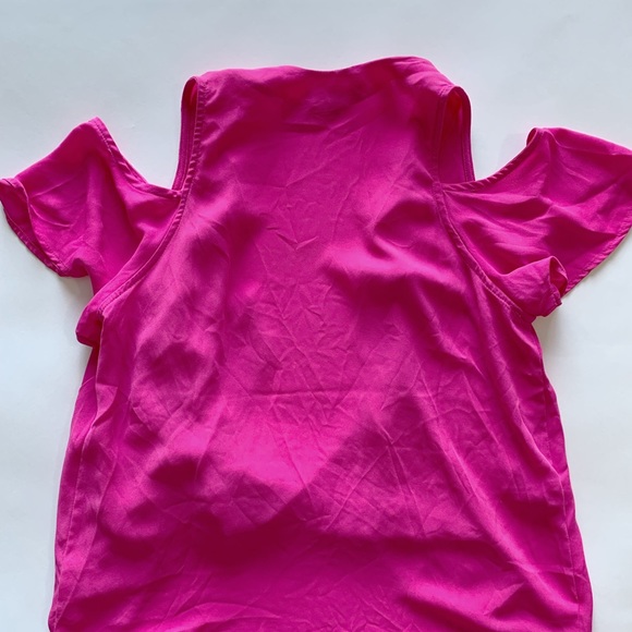 Hot Pink off-the-shoulder Flowy Wrap Business Shirt Women’s SZ M - Picture 3 of 3
